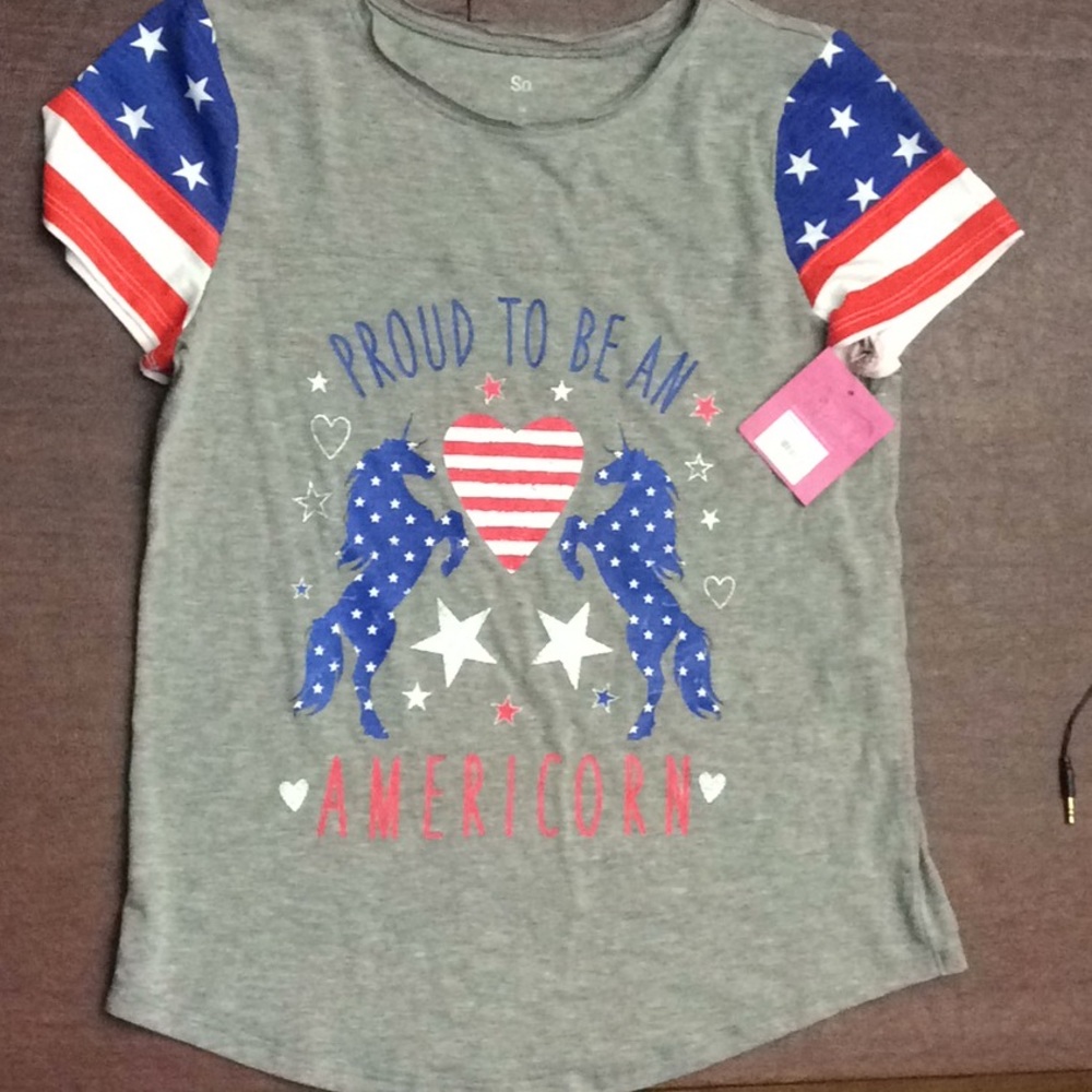 New girls size 14 shirt from So